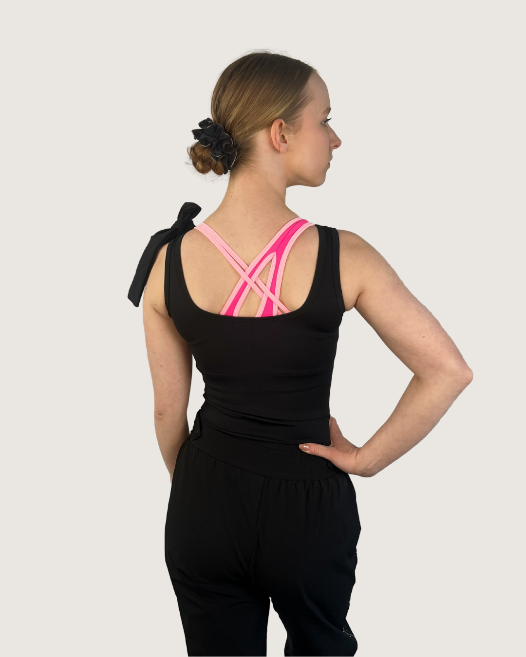 Mao Bow Sports Tank