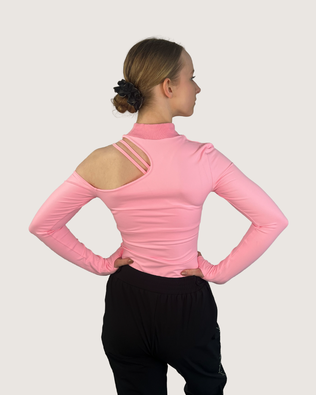 Yuna Cut Out Top